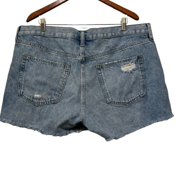 GAP Womens 35 20R Medium Wash Cut-Off Low Stride Rise Jean Shorts raw hem - Picture 2 of 5